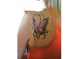 tetovani hradec kralove,tetovaní na lopatku motyl